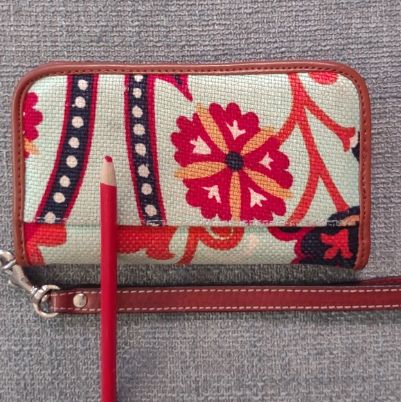 Firm Final price!*Spartina Wristlet/wallet - Picture 2 of 4